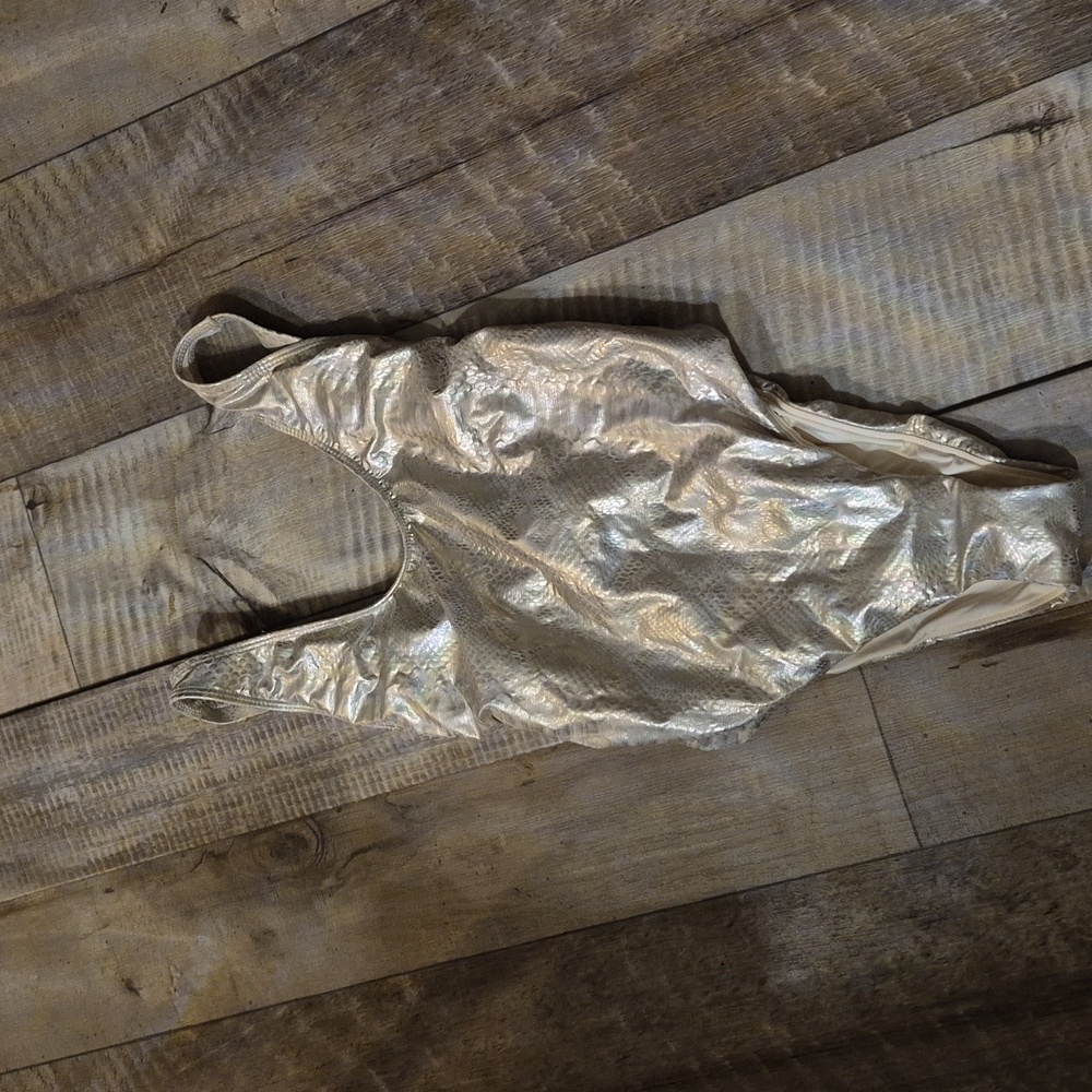 Good American One Piece Swimsuit Gold Metallic Snake Studio54 1-Small NWT - Picture 4 of 12